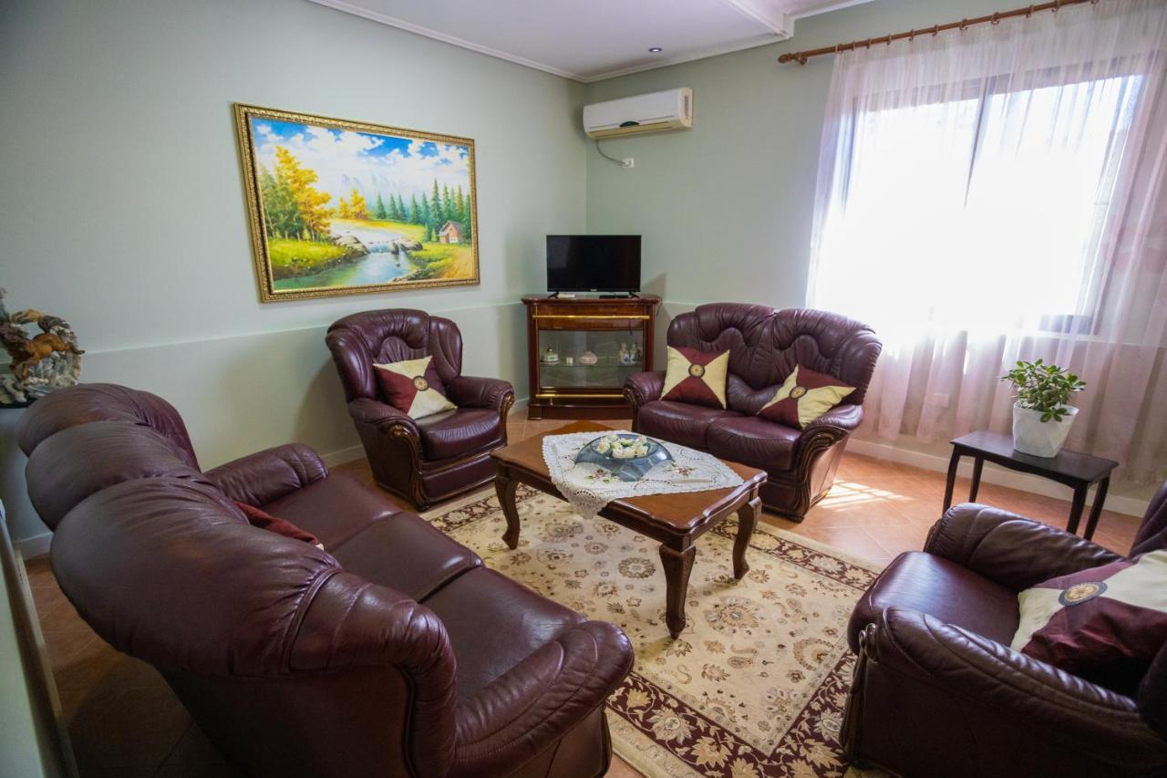 Vila Aulona Wlora Zewnętrze zdjęcie